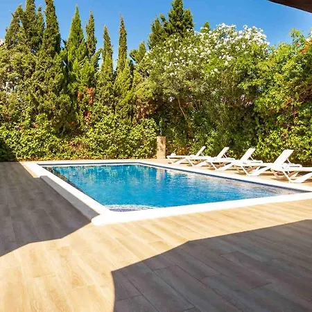 Diagonal Holiday home